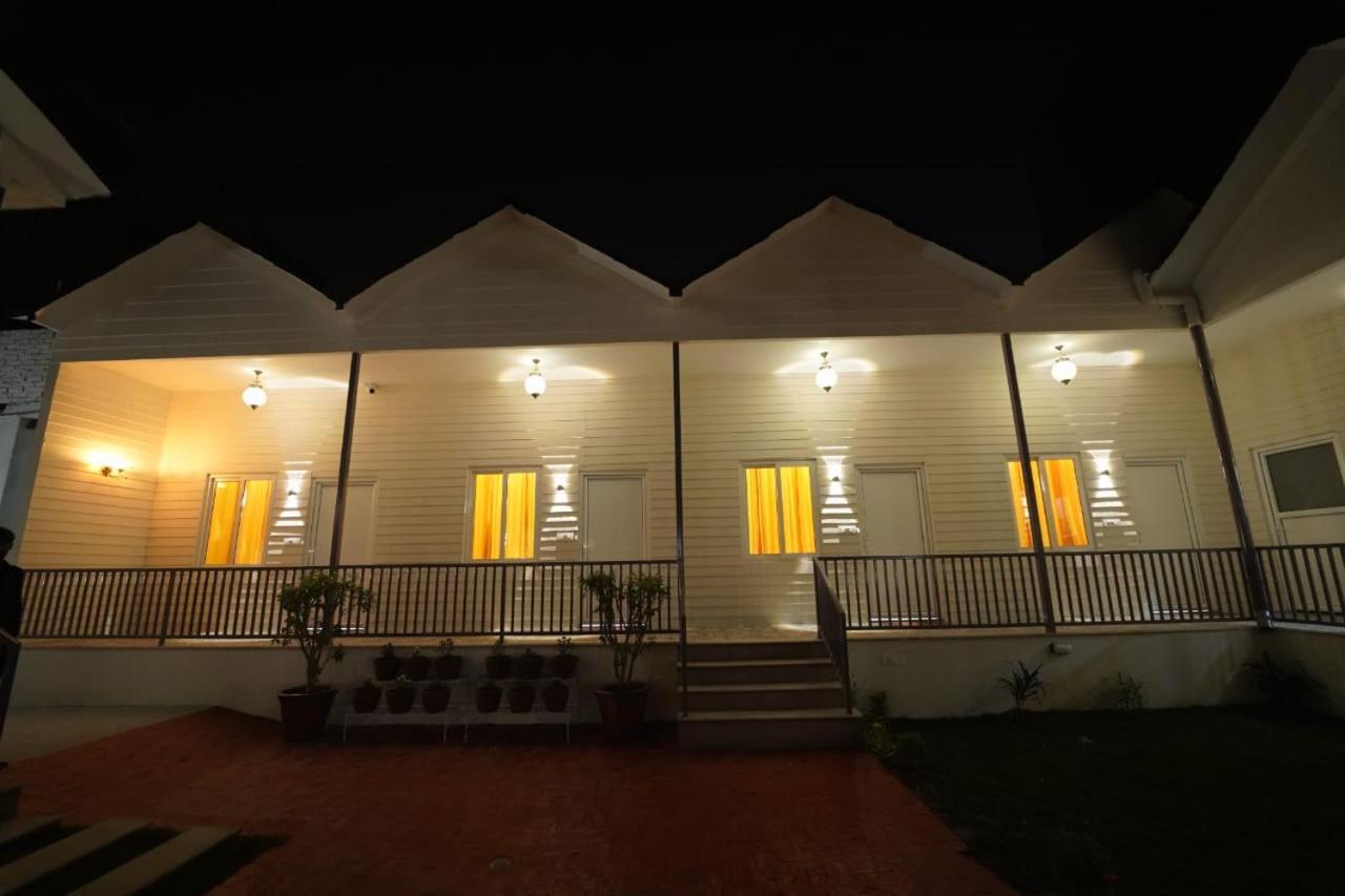 Hotel Brij Hari 4*